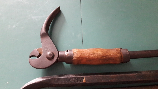 ขายคีมถอนตะปู MADE IN GERMANY.งานเก่าเหล็กดี