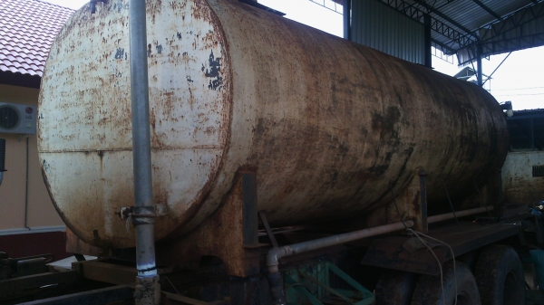 ขายถังน้ำใส่รถบรรทุก  10  ล้อ