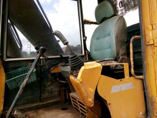 ขาย!! >>>Komatsu Pc120 รุ่น 3 คอนโทรนสั้น <<< ราคาเบาๆ 345,000 บาท