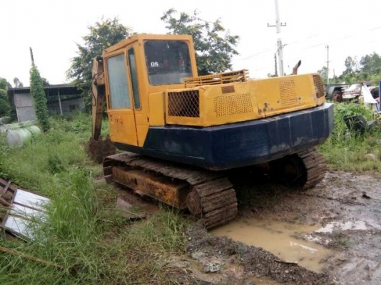ขาย!! >>>Komatsu Pc120 รุ่น 3 คอนโทรนสั้น <<< ราคาเบาๆ 345,000 บาท