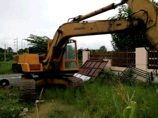 ขาย!! >>>Komatsu Pc120 รุ่น 3 คอนโทรนสั้น <<< ราคาเบาๆ 345,000 บาท