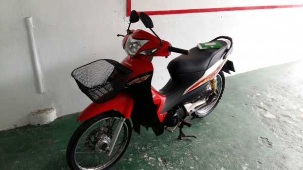 WAVE 100s ราคา 16000 บาท