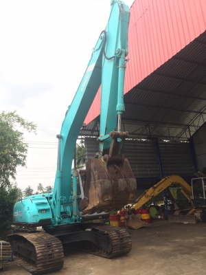 ขาย KOBELCO SK200-3  เก่าญี่ปุ่นแท้  มาใหม่  สภาพสวยมากๆ  เครื่องปั๊มแห้ง  ไฟฟ้าครบ แทรค 70   พร้อมใช้  โทร 089-7462641 สุวรรณี