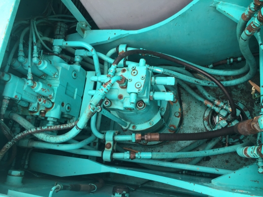 ขาย KOBELCO SK200-3  เก่าญี่ปุ่นแท้  มาใหม่  สภาพสวยมากๆ  เครื่องปั๊มแห้ง  ไฟฟ้าครบ แทรค 70   พร้อมใช้  โทร 089-7462641 สุวรรณี