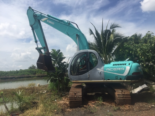 ขาย KOBELCO SK200-2 มาร์คไฟว์  เก่าญี่ปุ่น สภาพสวย  เครื่องดี เอวแน่น  ปั๊มสวย  สนใจโทร 089-7462641 สุวรรณีจ้า