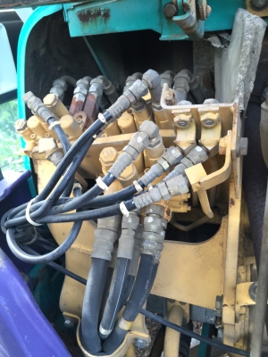 ขาย KOMATSU PC40-7 มาใหม่  เก่าญี่ปุ่นแท้  สภาพดี   เครื่องปั๊มแห้ง  ระบบคล่อง  โทร 089-7462641  สุวรรณี  เผ่าพงศ์ษา