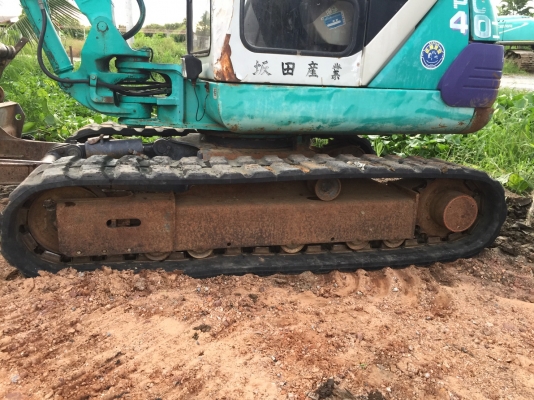 ขาย KOMATSU PC40-7 มาใหม่  เก่าญี่ปุ่นแท้  สภาพดี   เครื่องปั๊มแห้ง  ระบบคล่อง  โทร 089-7462641  สุวรรณี  เผ่าพงศ์ษา