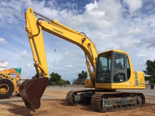 ขายรถแบคโฮ KOMATSU PC100-6E รถนอกนำเข้าจากญี่ปุ่น สภาพสวยพร้อมใช้งาน มีVDOการทำงานครับ