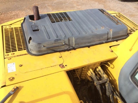 ขายรถแบคโฮ KOMATSU PC100-6E รถนอกนำเข้าจากญี่ปุ่น สภาพสวยพร้อมใช้งาน มีVDOการทำงานครับ