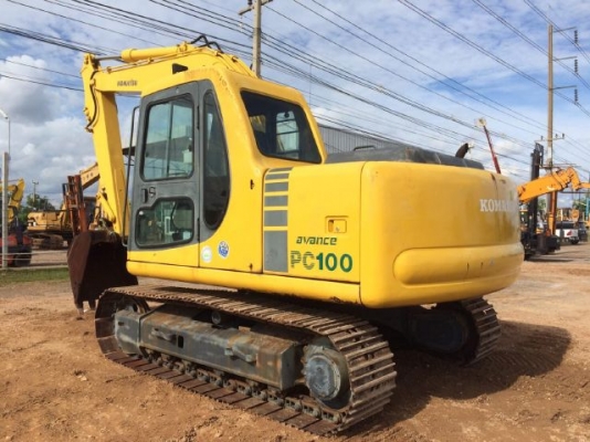 ขายรถแบคโฮ KOMATSU PC100-6E รถนอกนำเข้าจากญี่ปุ่น สภาพสวยพร้อมใช้งาน มีVDOการทำงานครับ