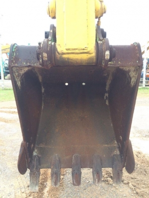 ขายรถแบคโฮ KOMATSU PC100-6E รถนอกนำเข้าจากญี่ปุ่น สภาพสวยพร้อมใช้งาน มีVDOการทำงานครับ