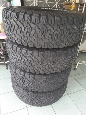 BF ko2 USA. 285/75/16 ปี15 สภาพดีมาก สวยๆ 1ชุด