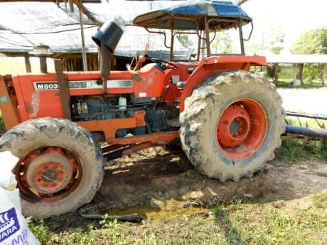 KUBOTA M8030 KUBOTA M8030