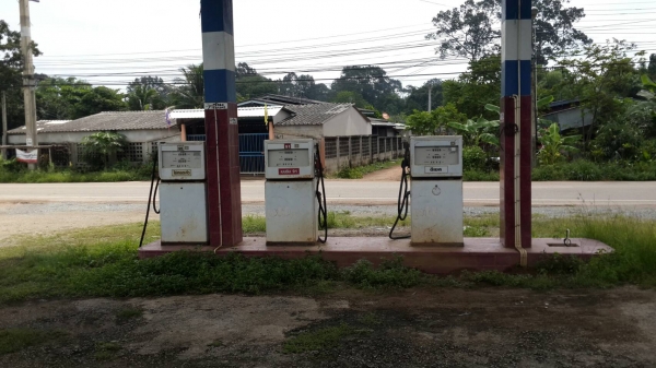 ตู้จ่ายน้ำมัน รุ่นตัวเลข มีหลายใบให้เลือก