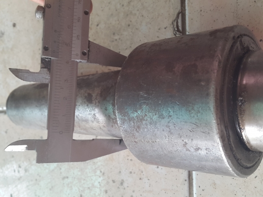 ยันศูนย์ท้าย แท่นกลึง ขนาด 8 -10 ฟุต สภาพสวยๆ หัวลูกปืน พร้อมใช้งาน 1,800