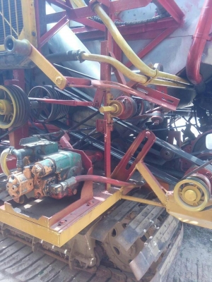 ขายรถเกี่ยวข้าว วิชาญการช่าง เครื่อง195แรง HO7D ตัวเดิน10 ปั้มไดกิ้น22 สภาพพร้อมลุยงาน ราคา450,000 สนใจโทร 090-8588220คุณนะ 093-3258446คุณบิว หรือเข้าดูสินค้าอื่นๆได้ที่ www.narong2truck.com หรือ www.truck.in.th/498 หรือเพจFacebook ณรงค์ ซื้อขายรถมือสอง (