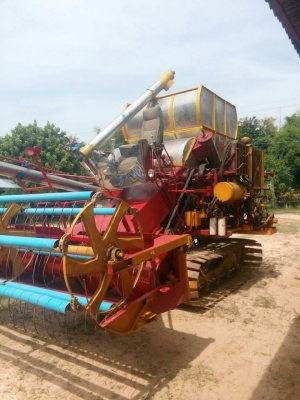 ขายรถเกี่ยวข้าว วิชาญการช่าง เครื่อง195แรง HO7D ตัวเดิน10 ปั้มไดกิ้น22 สภาพพร้อมลุยงาน ราคา450,000 สนใจโทร 090-8588220คุณนะ 093-3258446คุณบิว หรือเข้าดูสินค้าอื่นๆได้ที่ www.narong2truck.com หรือ www.truck.in.th/498 หรือเพจFacebook ณรงค์ ซื้อขายรถมือสอง (