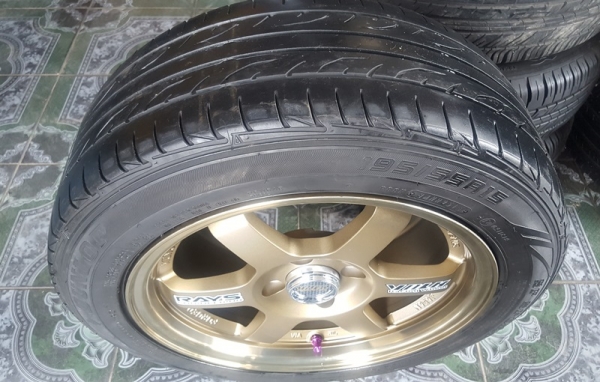 ล้อใหม่TE37 ขอบ15 4รู100 ยางเปอร์เช็นปี 15  4 ล้อ