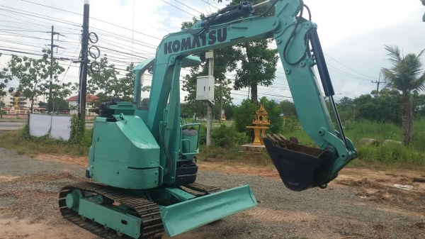 ขายด่วนๆ แบคโฮ ราคาถูก พร้อมใช้งาน.  หรือสนใจเท่าไรว่ามา