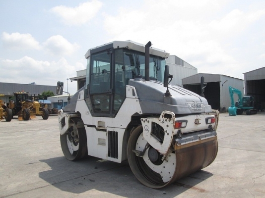 รถบด ยี่ห้อ Hamm (Tandem roller)  รุ่น DV90VO S/no:  H1660214  รถปี 1997 ชั่วโมงใช้งาน 8481 นำเข้าจากยุโรป