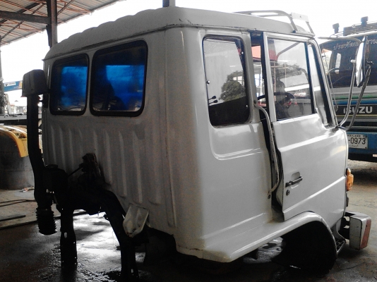 ขายด่วนหัวเก๋งHINO SUMO227อุปกรณ์ภายในครบ เบาะถุงลมพร้อมติดตั้งได้เลยสภาพสวย