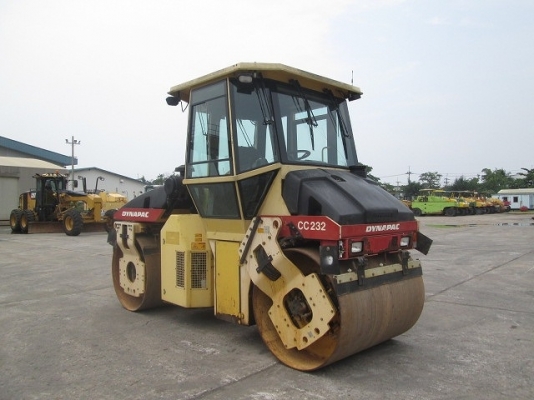 Dynapac (Tandem Roller) รุ่น : CC232 S/No : 61910748 ปี : 2003 ชั่วโมงทำงาน : 4694 Dynapac (Tandem Roller) รุ่น : CC232 S/No : 61910748 ปี : 2003 ชั่วโมงทำงาน : 4694