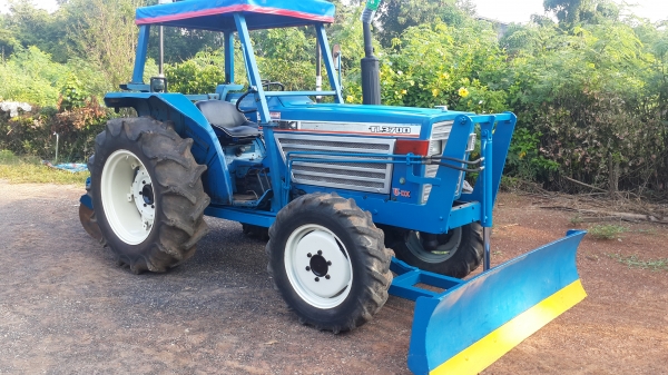 TL3700 4WD 37แรง ใบดัน + ผาน6