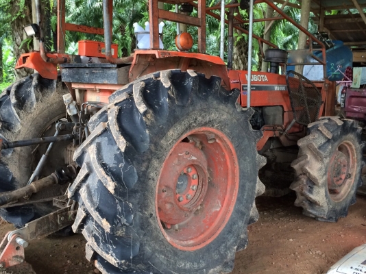 รถไถ KUBOTA  M9000. / 2 เพลา.       สนใจติดต่อ  081 - 6079515
