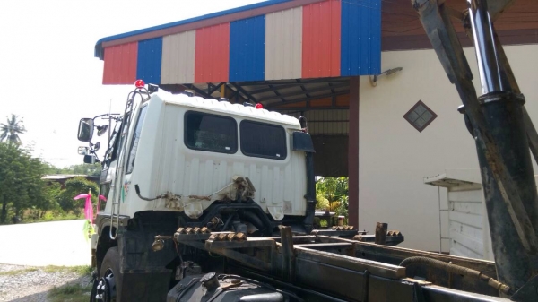 ขายรถสิบล้อดัมพ์ HINO 1M เครื่องเดิม 220 แรง 2 เพลา ปี 37 ดั๊มพ์ใหญ่ 15 ตัน กระบะดัมพ์สามมิตรแท้ ทะเบียนพร้อม