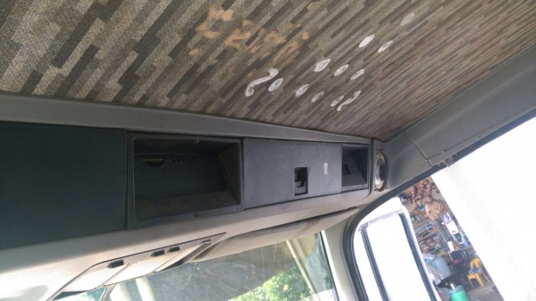 ขายรถสิบล้อดัมพ์ HINO 1M เครื่องเดิม 220 แรง 2 เพลา ปี 37 ดั๊มพ์ใหญ่ 15 ตัน กระบะดัมพ์สามมิตรแท้ ทะเบียนพร้อม