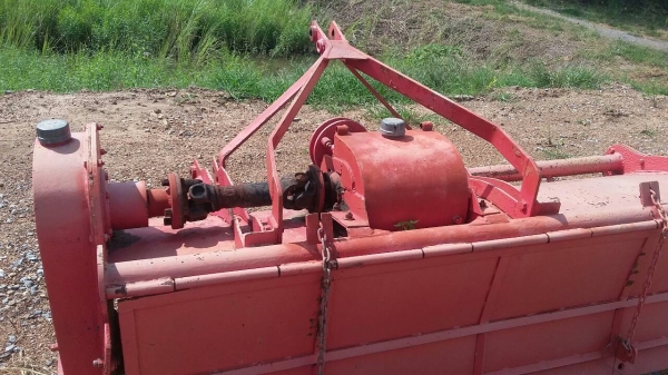 ขายโรตารี่ของรถไถใหญ่ครับพร้อมยอย ขายโรตารี่ของรถไถใหญ่ครับพร้อมยอย