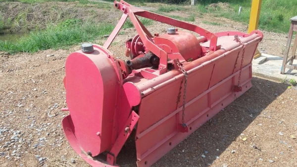 ขายโรตารี่ของรถไถใหญ่ครับพร้อมยอย