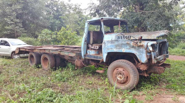 ขายตามสภาพ เทนเลอร์ 10 ล้อ หัวยาว เพลาเดียว ไม่มีทะเบียน เครื่อง PD6 230 แรงม้า ช่วงล่างใหญ่ HINO KT920 เบรคลมดัน