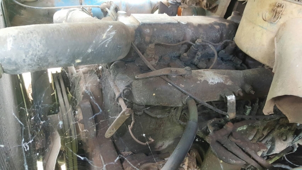 ขายตามสภาพ เทนเลอร์ 10 ล้อ หัวยาว เพลาเดียว ไม่มีทะเบียน เครื่อง PD6 230 แรงม้า ช่วงล่างใหญ่ HINO KT920 เบรคลมดัน