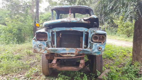 ขายตามสภาพ เทนเลอร์ 10 ล้อ หัวยาว เพลาเดียว ไม่มีทะเบียน เครื่อง PD6 230 แรงม้า ช่วงล่างใหญ่ HINO KT920 เบรคลมดัน