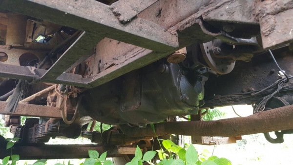 ขายตามสภาพ เทนเลอร์ 10 ล้อ หัวยาว เพลาเดียว ไม่มีทะเบียน เครื่อง PD6 230 แรงม้า ช่วงล่างใหญ่ HINO KT920 เบรคลมดัน