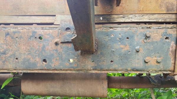 ขายตามสภาพ เทนเลอร์ 10 ล้อ หัวยาว เพลาเดียว ไม่มีทะเบียน เครื่อง PD6 230 แรงม้า ช่วงล่างใหญ่ HINO KT920 เบรคลมดัน