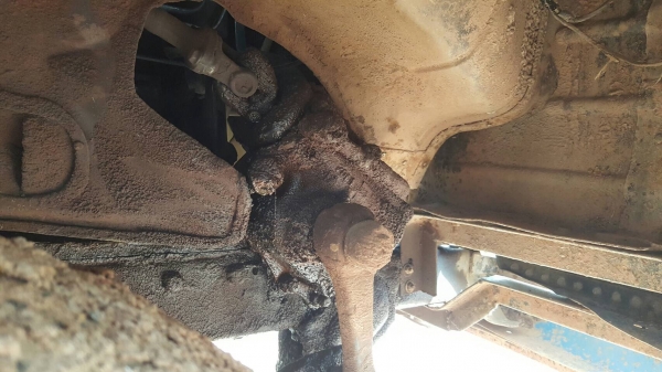 ขาย 10 ล้อ หัวยาว 2 เพลา ไม่มีทะเบียน ช่วงล่าง ROCKY 175 เครื่อง 6BD1 165 แรงม้า คัสซีสวยตลอดเส้น มีสโลว์กลาง พวงมาลัยพาวเวอร์ ราคาต่อรองได้ครับ