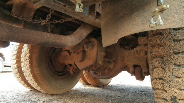 ขาย 10 ล้อ หัวยาว 2 เพลา ไม่มีทะเบียน ช่วงล่าง ROCKY 175 เครื่อง 6BD1 165 แรงม้า คัสซีสวยตลอดเส้น มีสโลว์กลาง พวงมาลัยพาวเวอร์ ราคาต่อรองได้ครับ