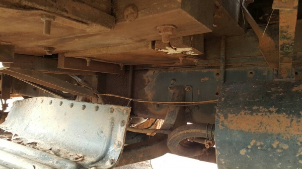 ขาย 10 ล้อ หัวยาว 2 เพลา ไม่มีทะเบียน ช่วงล่าง ROCKY 175 เครื่อง 6BD1 165 แรงม้า คัสซีสวยตลอดเส้น มีสโลว์กลาง พวงมาลัยพาวเวอร์ ราคาต่อรองได้ครับ