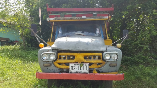 ขาย 6 ล้อ หัวยาว ไม่มีทะเบียน เครื่อง 6BB1 145 แรงม้า รถขับใช้งานได้ ราคาต่อรองได้