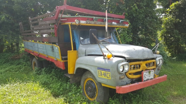 ขาย 6 ล้อ หัวยาว ไม่มีทะเบียน เครื่อง 6BB1 145 แรงม้า รถขับใช้งานได้ ราคาต่อรองได้