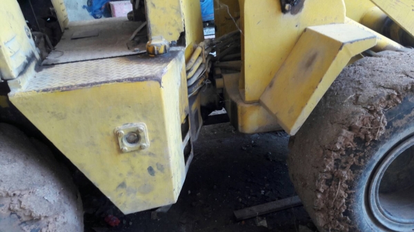 ขาย รถตัก KOMATSU WA30 เอวอ่อน รถใช้งานได้ดี เครื่องดี ปั้มดี ราคาคุยกันได้ครับ