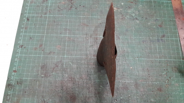 ขายหัวขวานโยนโบราณเหล็กดีน้ำหนักดี