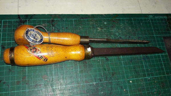 ขายสิ่วขนาด3หุน"หนาหนักใหญ่Narex Made in Czechoslovakia.ใหม่เก่าเก็บ