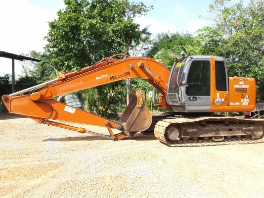 ขาย!! >>> Hitachi Zx225 รุ่น 1 <<< รถสวย ชั่วโมงน้อย สีสันสวย เปลี่ยนลอนเลอร์ให้ใหม่ เอกสารครบ