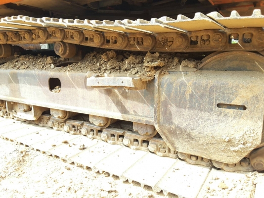 ขาย!! >>> Hitachi Zx225 รุ่น 1 <<< รถสวย ชั่วโมงน้อย สีสันสวย เปลี่ยนลอนเลอร์ให้ใหม่ เอกสารครบ