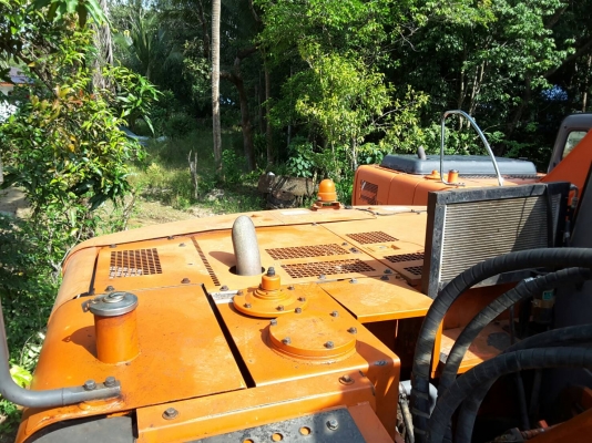 ขาย!! >>> Hitachi Zx225 รุ่น 1 <<< รถสวย ชั่วโมงน้อย สีสันสวย เปลี่ยนลอนเลอร์ให้ใหม่ เอกสารครบ