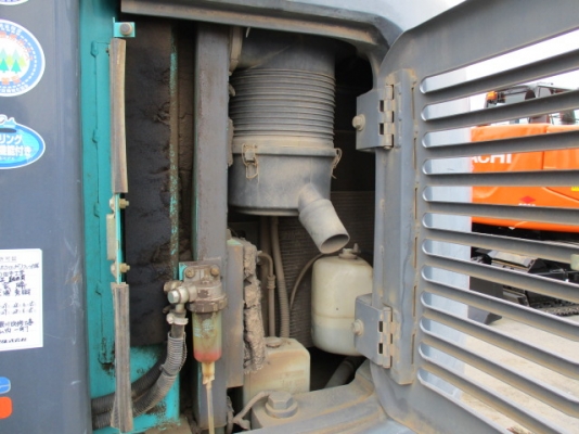 ขายรถขุดเก่าญี่ปุ่น kobelco sk135 yy04 รถสวยจริง รถมาถึงเมืองไทยเร็วๆนี้ สนใจติดต่อสอบถาม 092-3309229 อีด