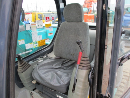 ขายรถขุดเก่าญี่ปุ่น kobelco sk135 yy04 รถสวยจริง รถมาถึงเมืองไทยเร็วๆนี้ สนใจติดต่อสอบถาม 092-3309229 อีด